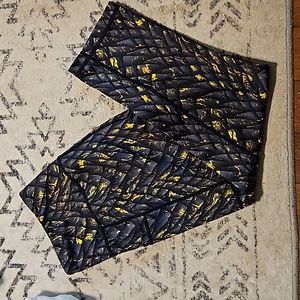 CVG Dragon scales dawn capri leggings